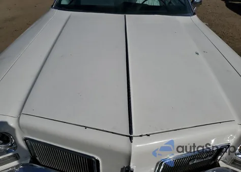 1972 Oldsmobile Delta 88 z USA, uszkodzony, nr VIN 3N67H2M553758